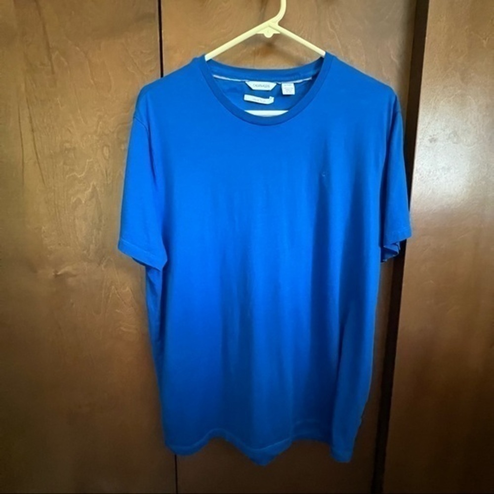 Calvin Klein Royal Blue Liquid Touch Tee.  Mens XL Cotton Jersey with logos❤️